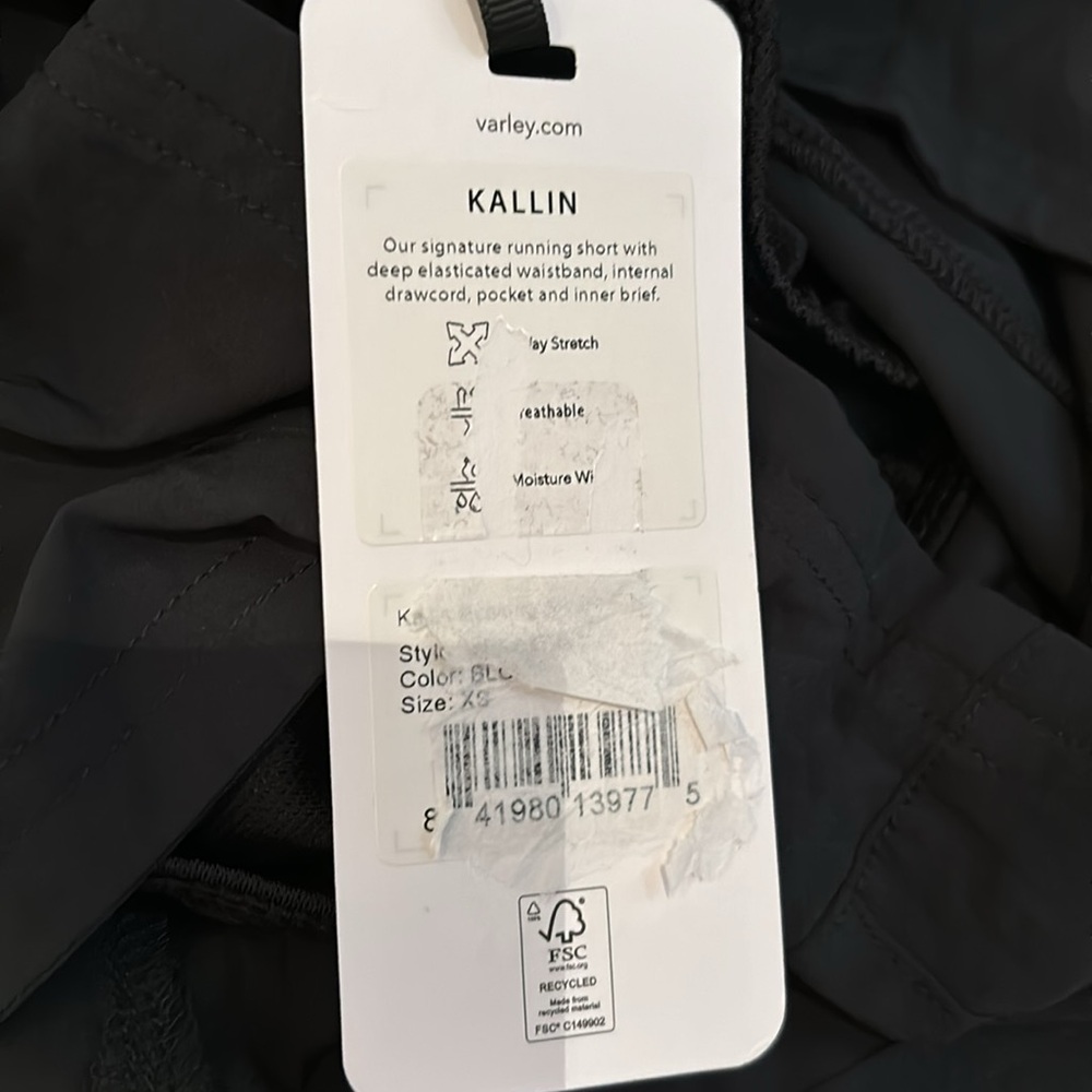 Varley kallin running shorts black NWT - Picture 6 of 6